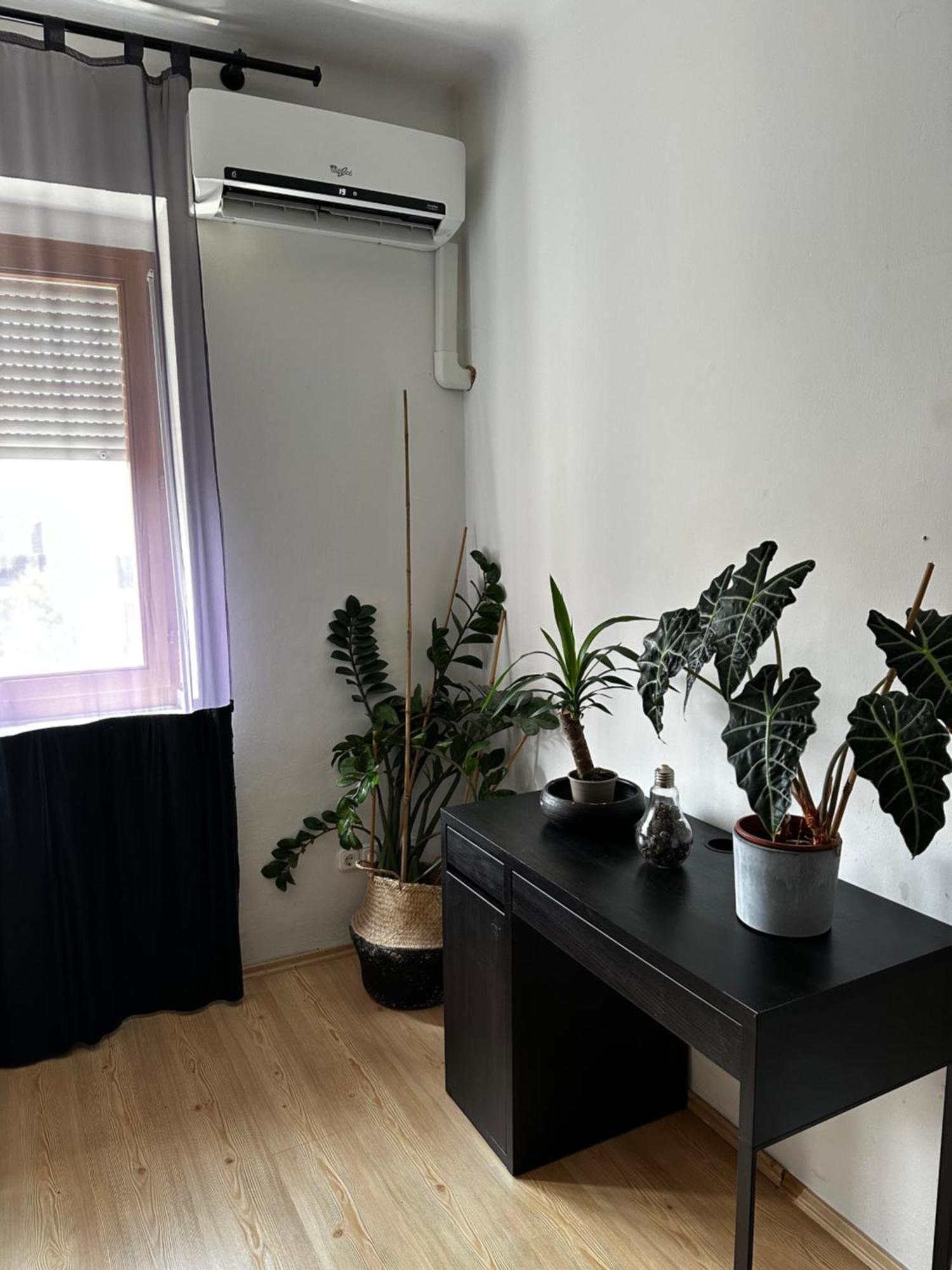 City Center Apartman Gyor Exterior photo